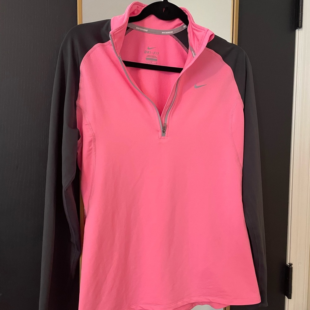 Nike Womens Sweatshirt